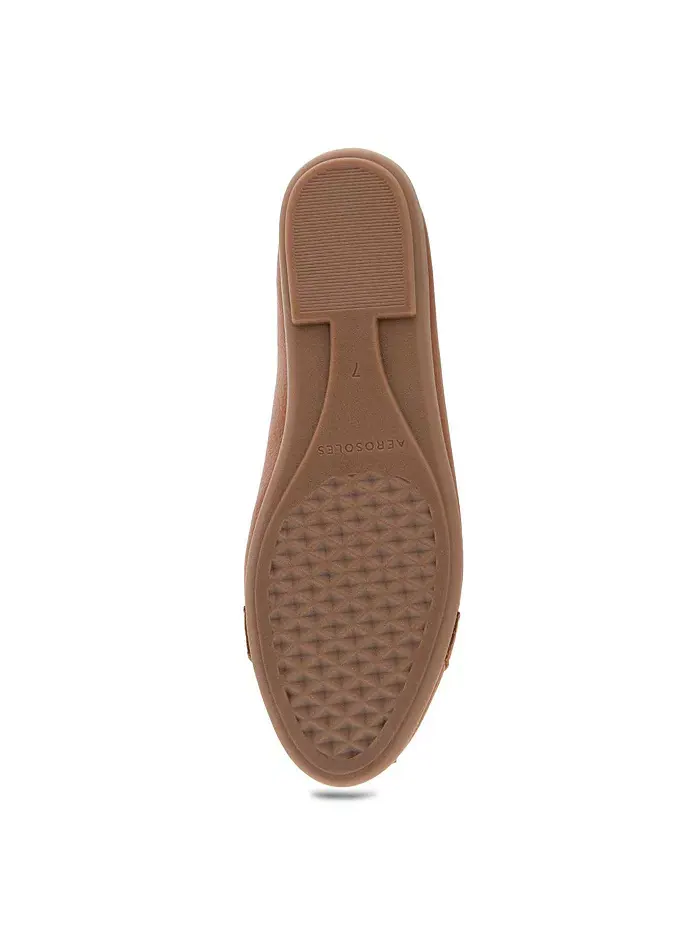 Женские балетки Bentley Buckle Aerosoles — изображение 5 из 6, бежевый