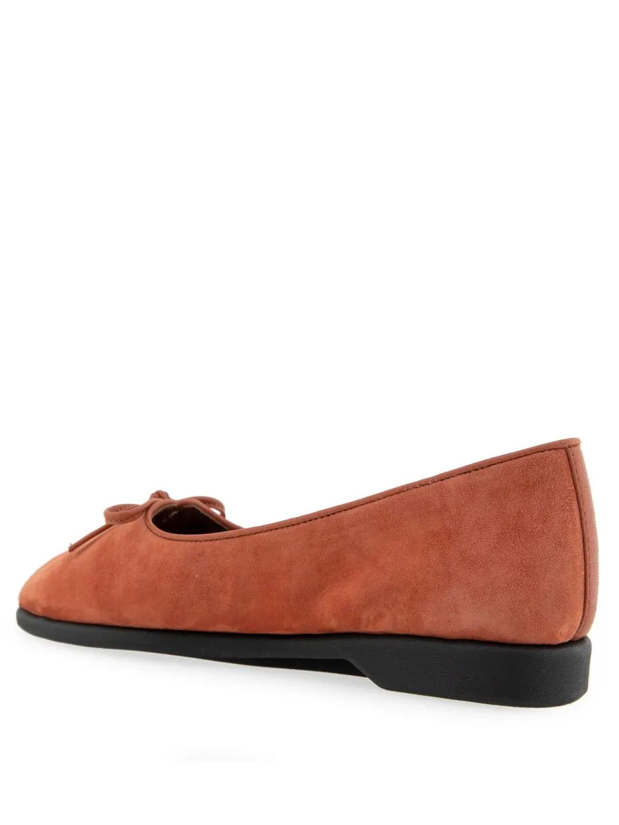 Женские балетки Novia с зауженным носком Aerosoles, Rust Suede — изображение 6 из 6
