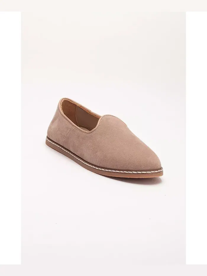 Туфли Istanbul Suede Leather Slip On Flats (женские) Epilogue Shoes — бежевый