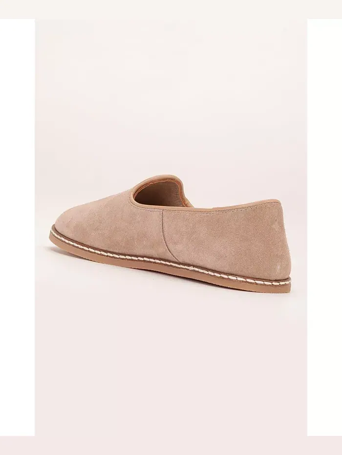 Туфли Istanbul Suede Leather Slip On Flats (женские) Epilogue Shoes — изображение 4 из 6, бежевый/бежевый