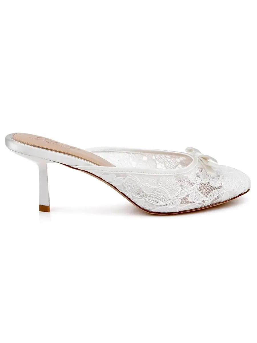 Jewel Badgley Mischka Женские вечерние мюли Elliott Slip-On — изображение 2 из 5, слоновая кость
