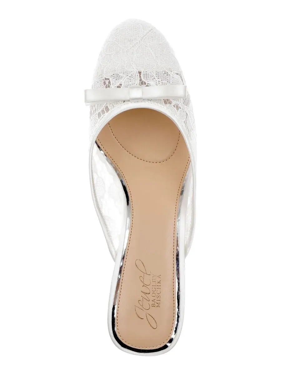Jewel Badgley Mischka Женские вечерние мюли Elliott Slip-On — изображение 4 из 5, слоновая кость