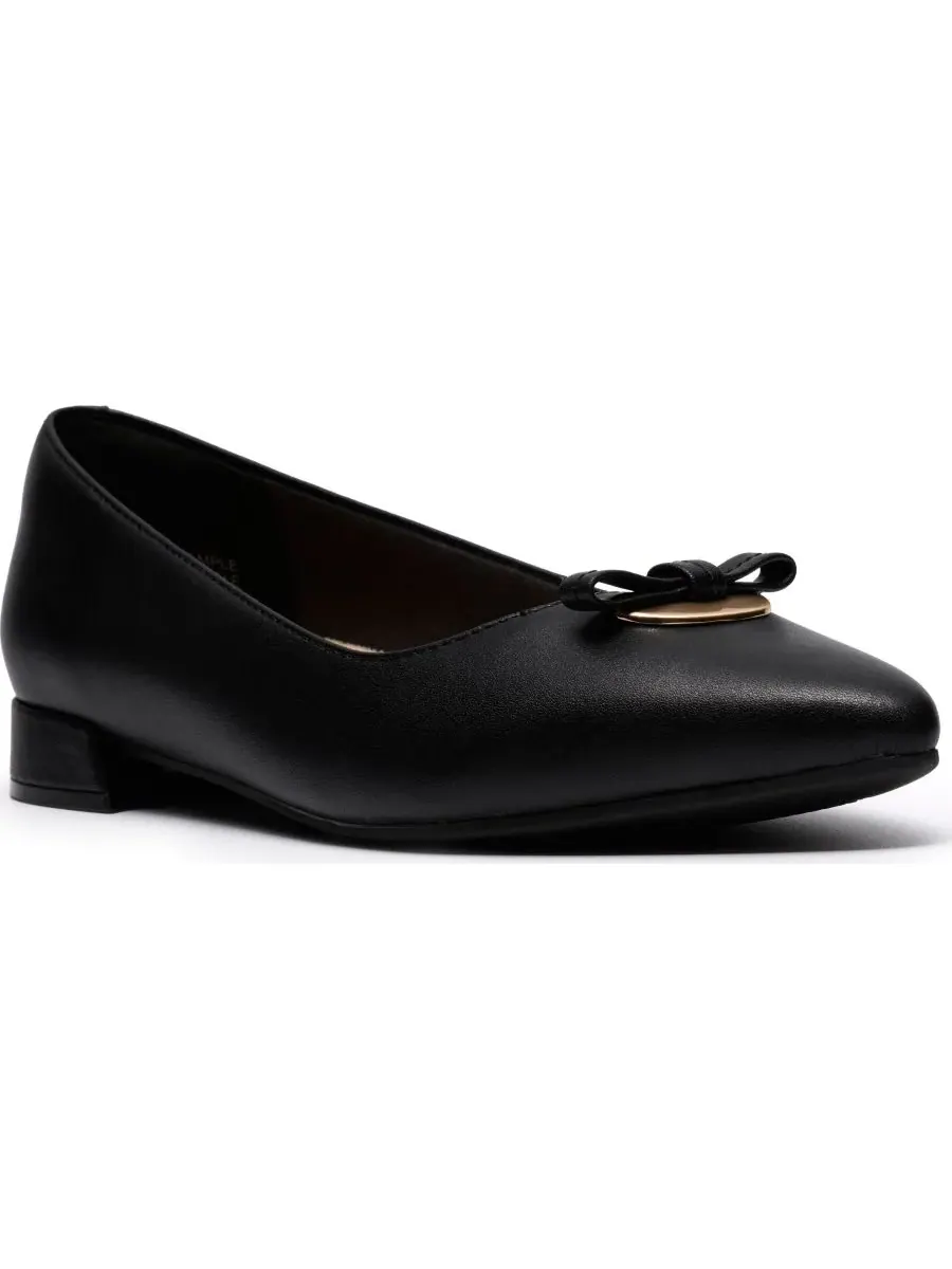 Балетки женские Clarks Natalyn Trim с острым носком