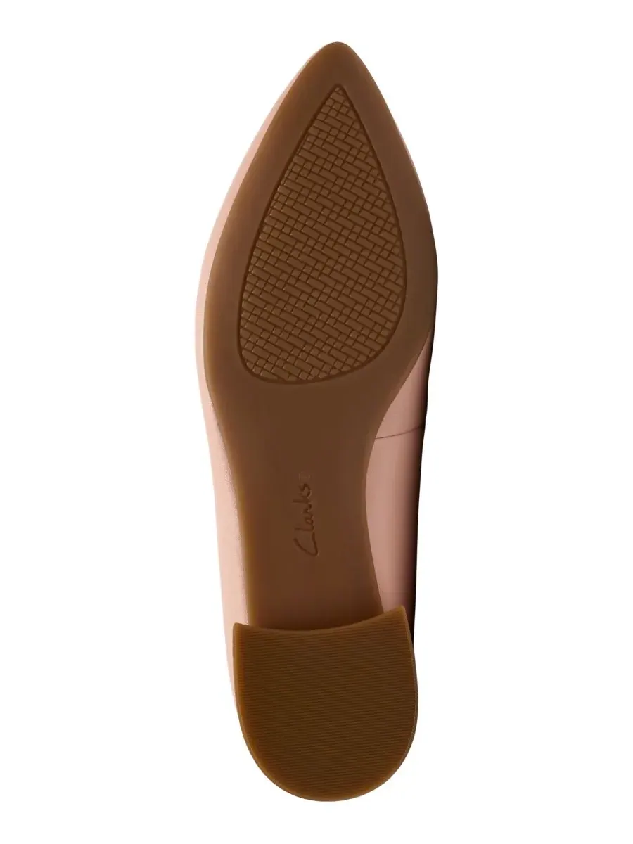Балетки женские Clarks Natalyn Trim с острым носком — изображение 5 из 6, светлый розовый