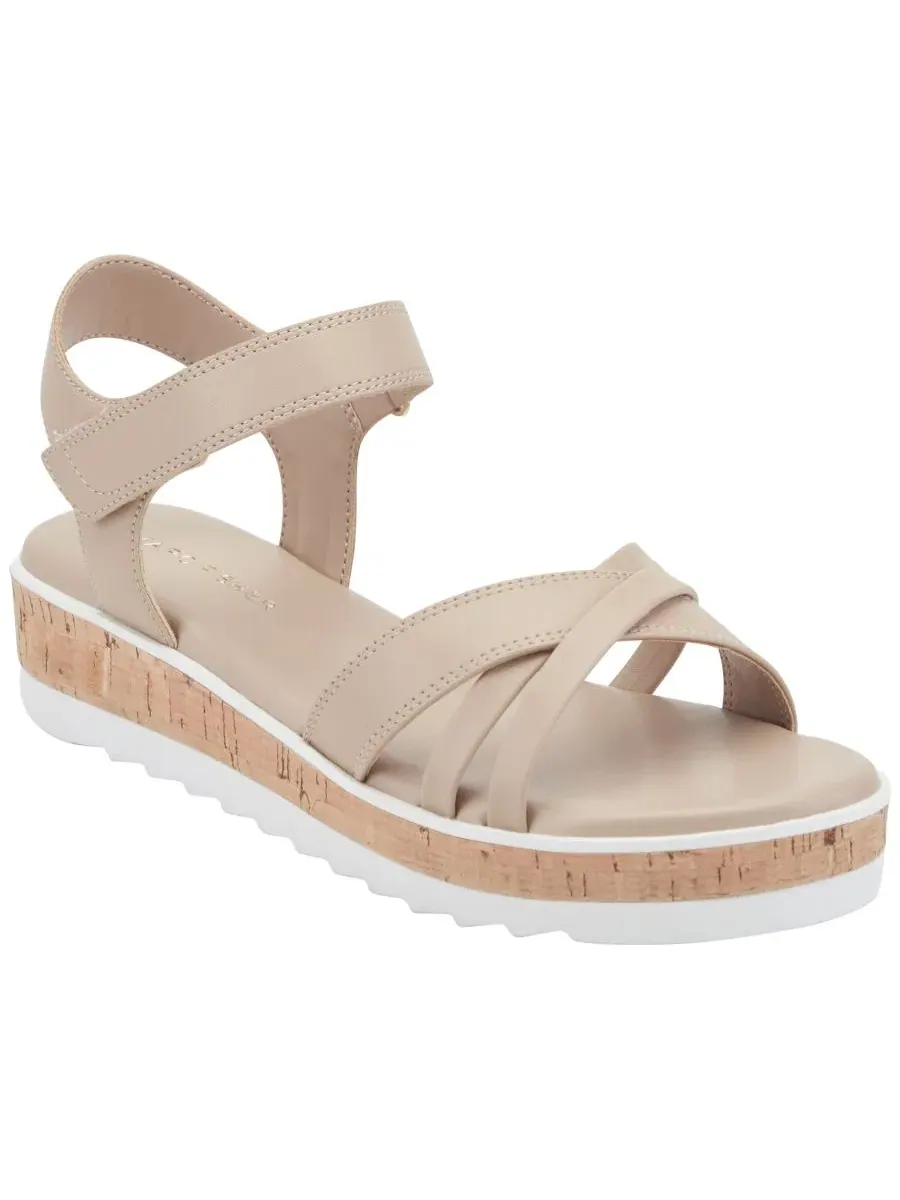 Женские сандалии на платформе Gyllie Flat Marc Fisher