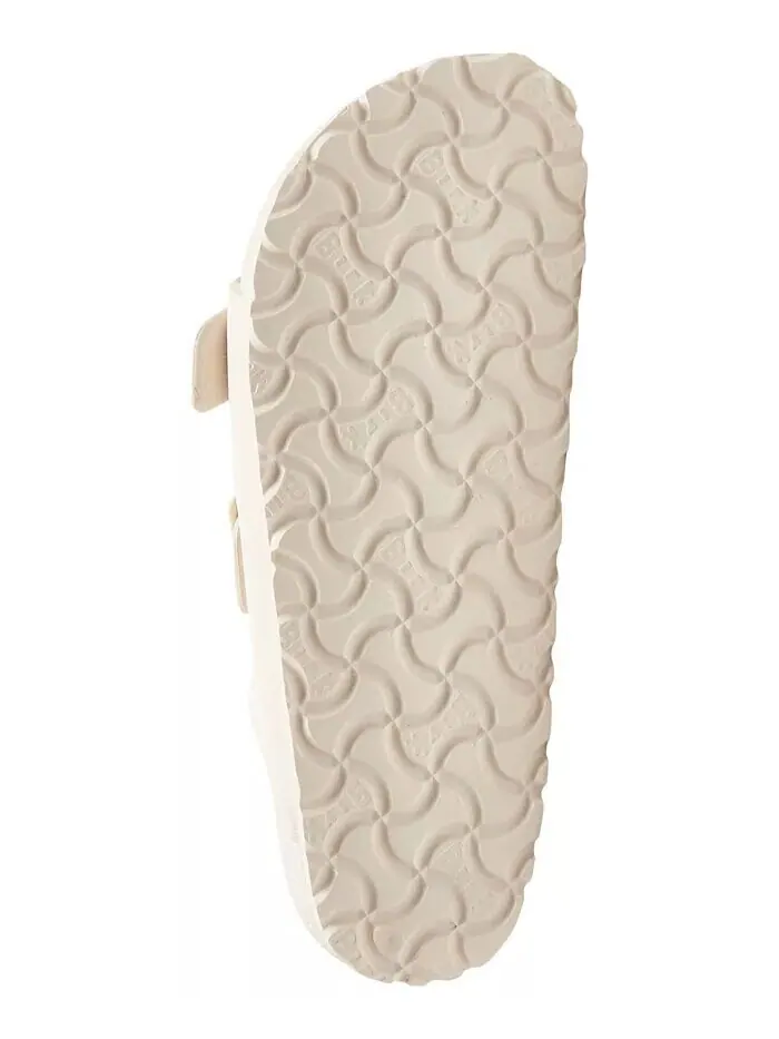 Женские сандалии Arizona Essentials из ЭВА с двумя ремешками от Finish Line Birkenstock — изображение 6 из 8, белый