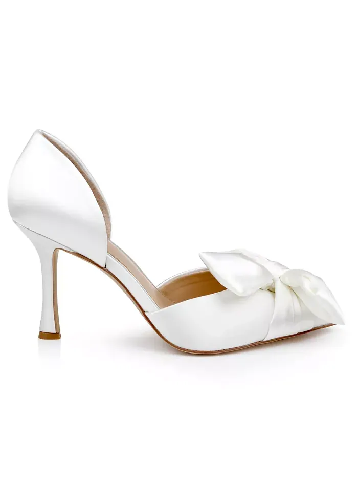 Женские вечерние туфли-лодочки Sidney Slip On с бантом Jewel Badgley Mischka — изображение 2 из 10, слоновая кость