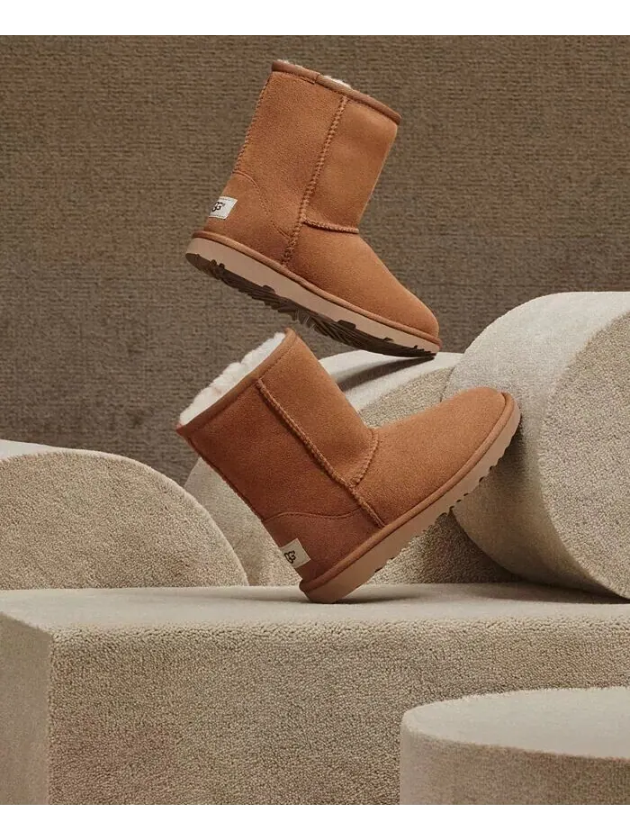 Ботинки Classic II для маленьких и больших детей Ugg — изображение 6 из 6, орех