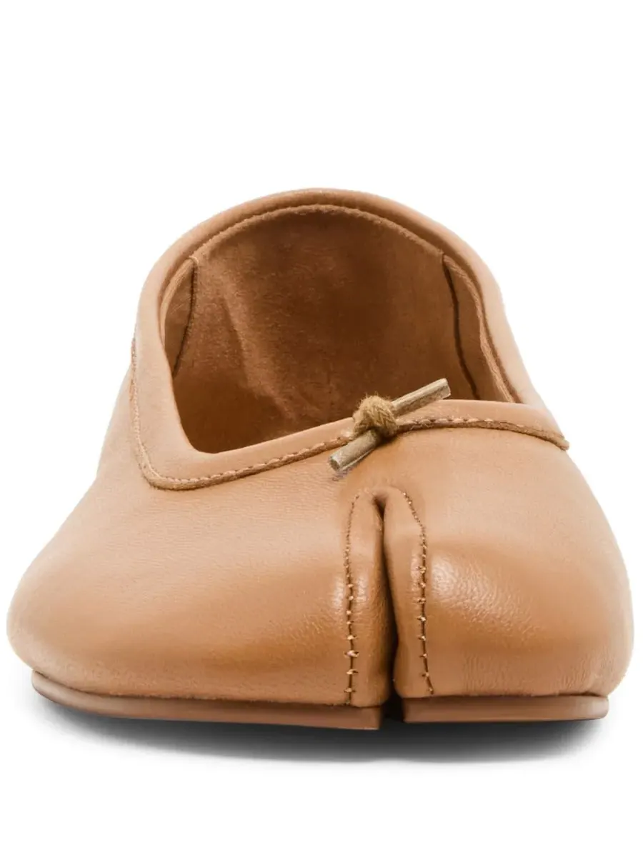 Женские балетки Calico с раздельным носком Steve Madden — изображение 6 из 7, бежевый