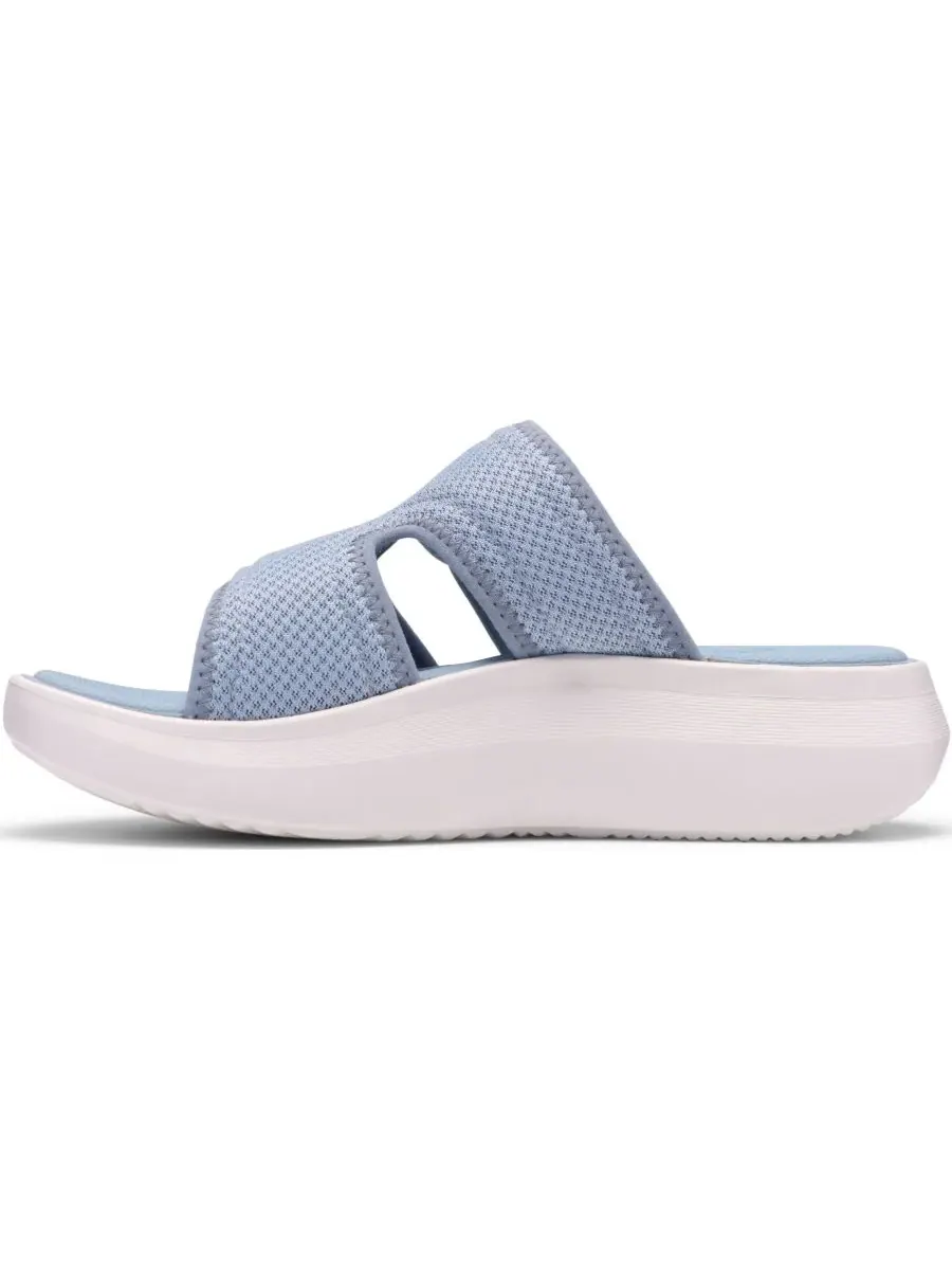 Сандалии женские Clarks Solevana Mist на танкетке, без шнурков — изображение 6 из 6, светлый синий