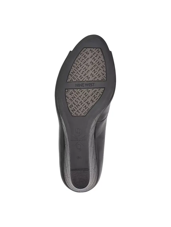 Туфли Women's Cape 9x9 Peep Toe Wedges Nine West — изображение 5 из 5, черный