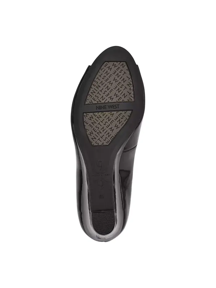 Туфли Women's Cape 9x9 Peep Toe Wedges Nine West — изображение 5 из 5, черный