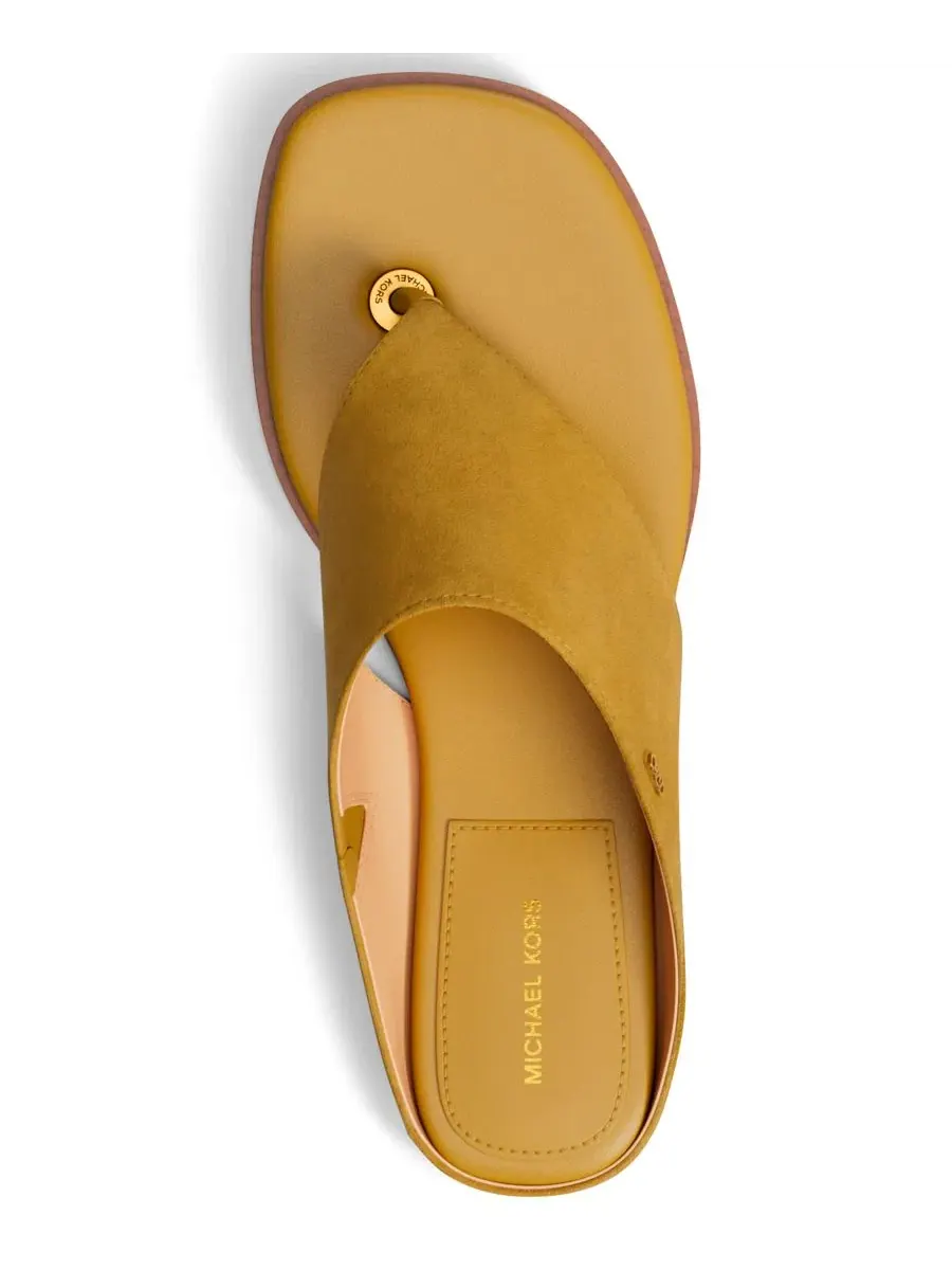 Сандалии Alster Thong Flat на плоском ходу MICHAEL Michael Kors, Chartreuse Suede — изображение 4 из 7