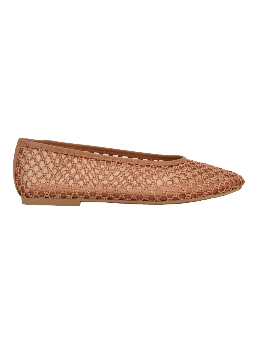Женские изящные плетеные балетки Calvin Klein, Dark Natural Mesh — изображение 2 из 5