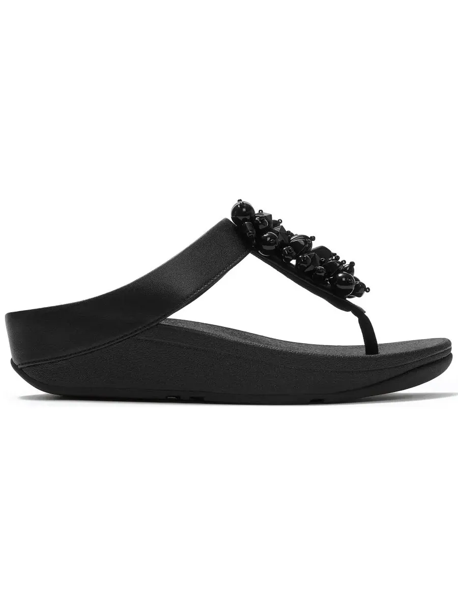 Женские сандалии Fino с бисерной отделкой и перемычкой между пальцами FitFlop — изображение 2 из 7, черный