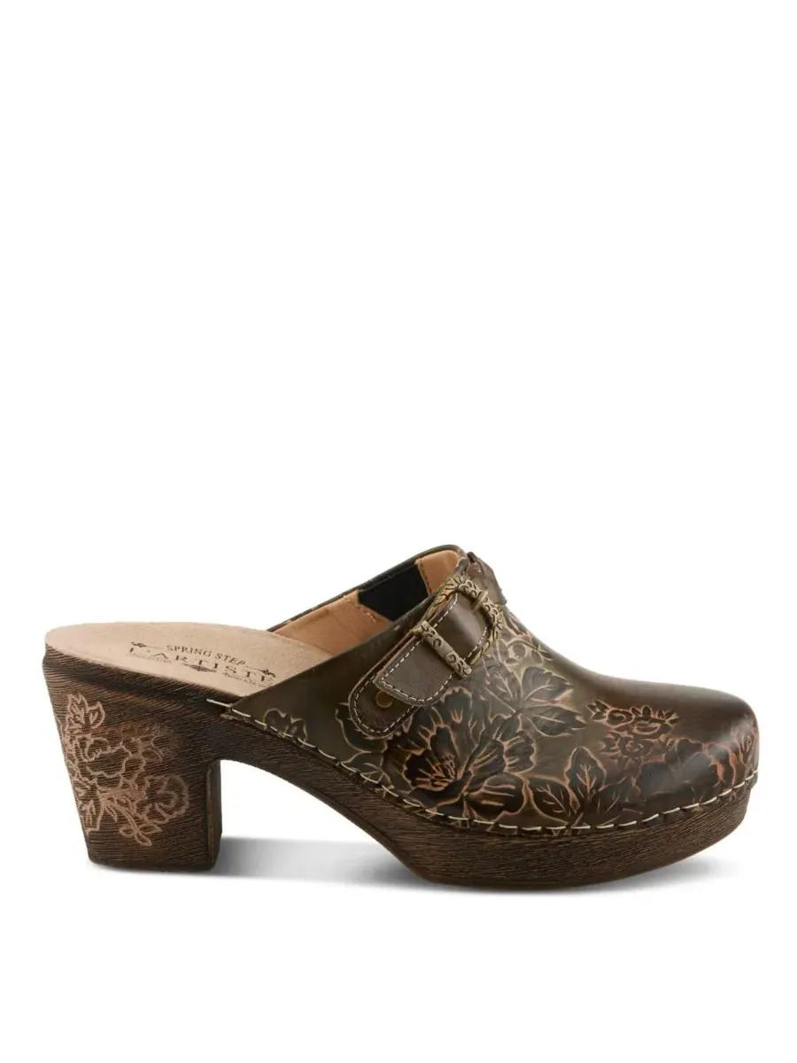 Клоги из кожи с принтом, на каблуке, Calliroe Open-Back Clogs L'Artiste — изображение 3 из 7, оливковый мульти
