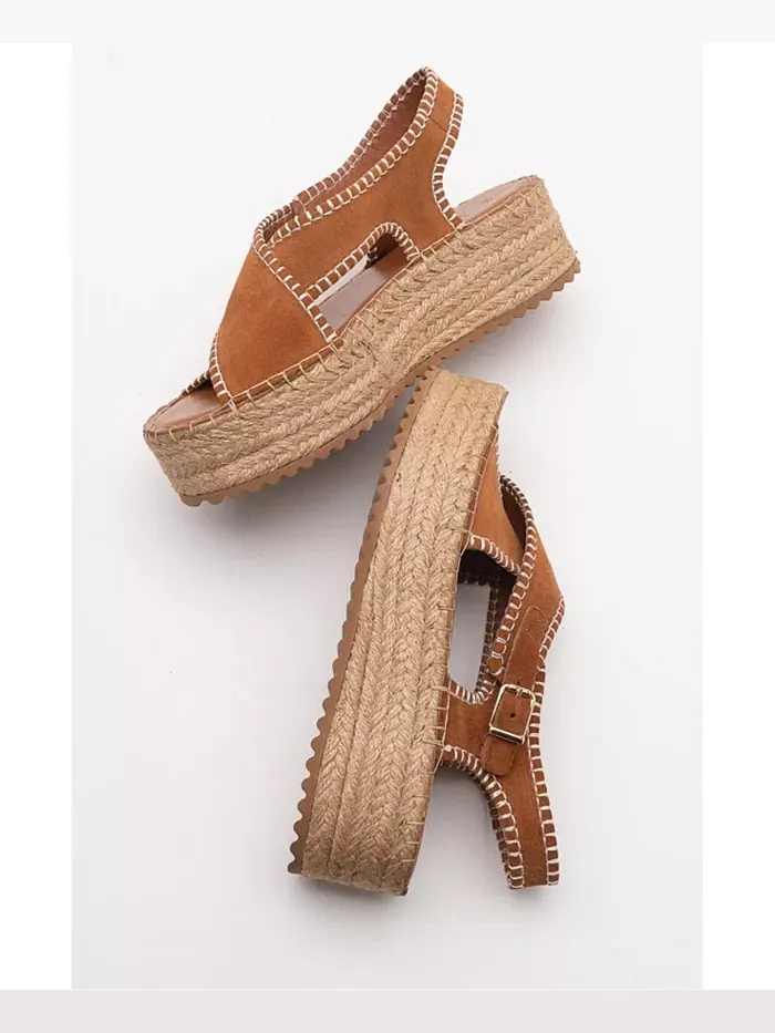 Босоножки Bellezza на платформе из кожи Forever & Always Shoes — изображение 3 из 6, коньячный коричневый