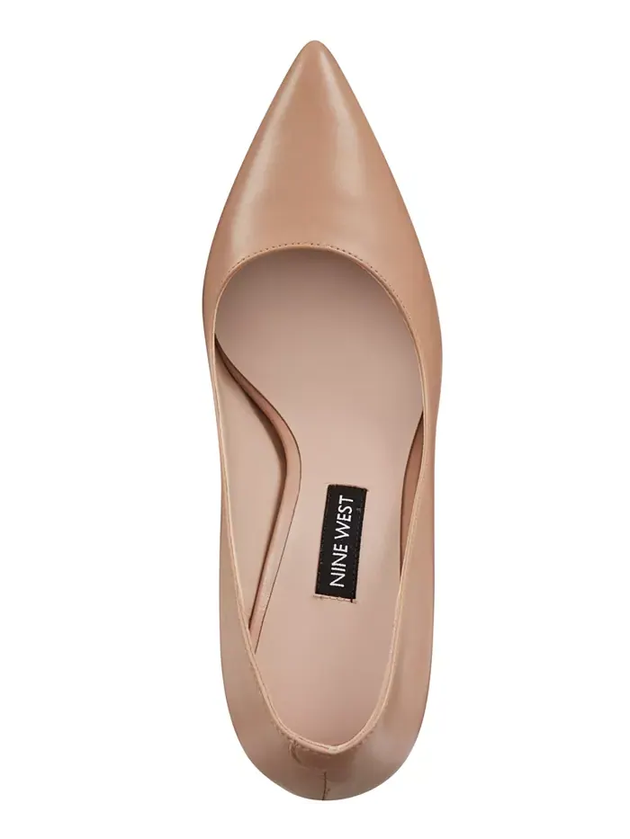 Женские туфли-лодочки Tatiana с острым носом на шпильке Nine West — изображение 4 из 5, нюдовый