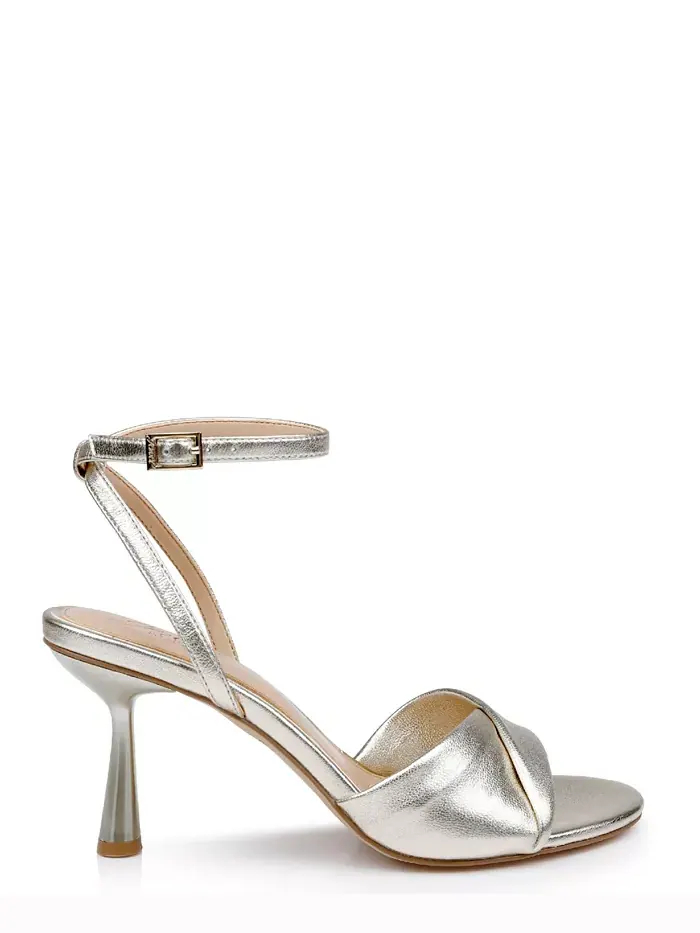 Вечерние сандалии Kaia Dress Jewel Badgley Mischka — изображение 2 из 9, золотистый