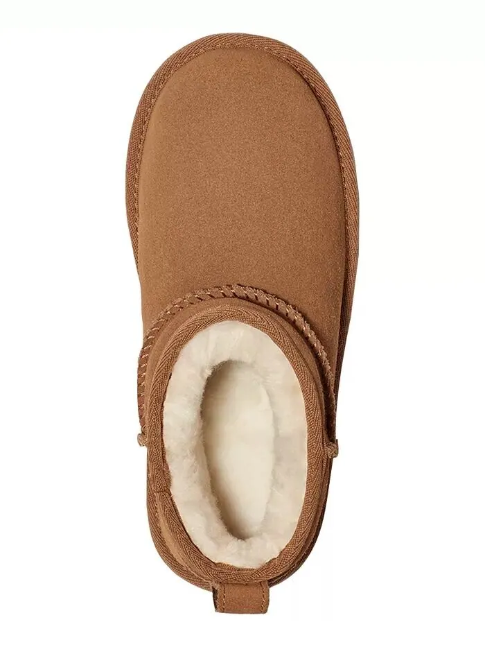 Детские классические ультра мини-ботинки на платформе UGG® — изображение 4 из 11, орех