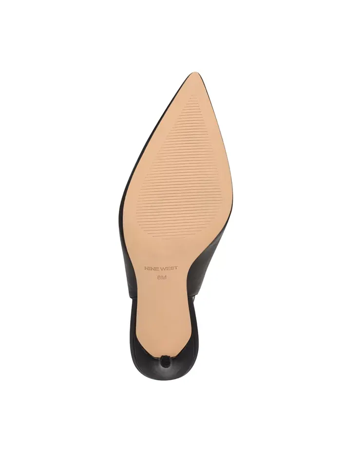 Женские туфли-лодочки на шпильке с перьями и ремешком на пятке Nine West — изображение 5 из 5, черный