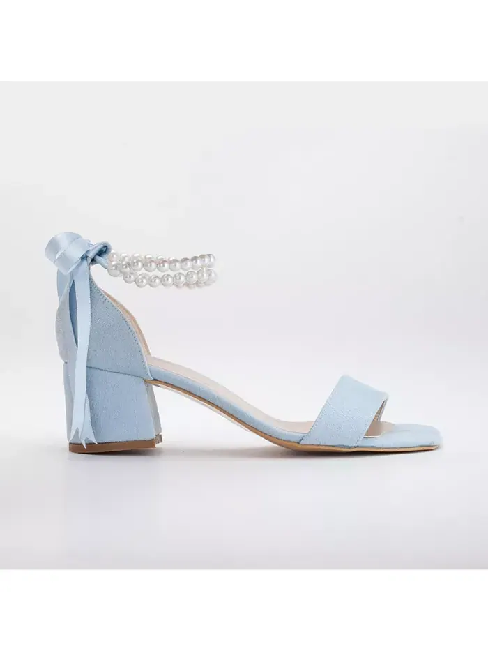 Сандалии Illy Low Block Heel с жемчугом Forever & Always Shoes — изображение 1 из 9, синий