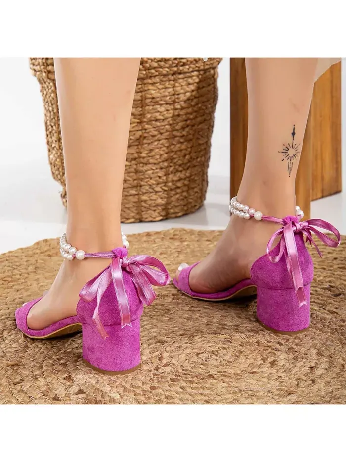 Босоножки Illy на низком каблуке с жемчугом Forever & Always Shoes — изображение 4 из 9, розовый