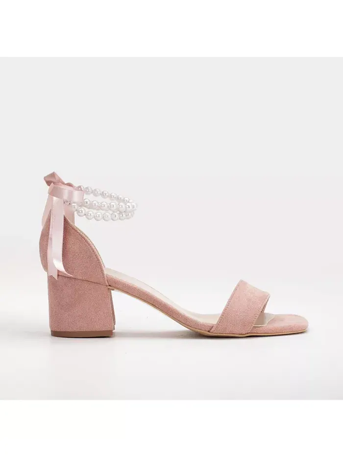 Сандалии Illy Low Block Heel с жемчугом Forever & Always Shoes