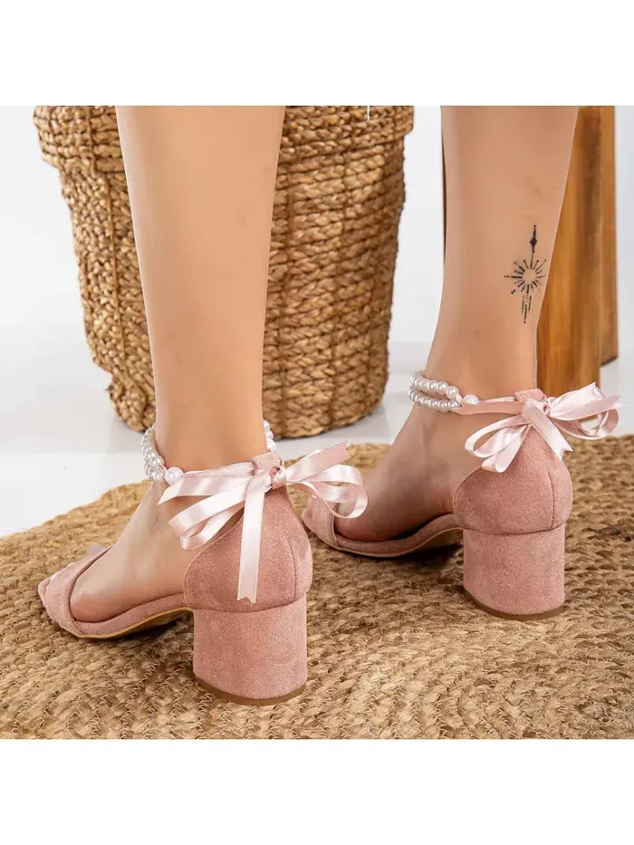 Сандалии Illy Low Block Heel с жемчугом Forever & Always Shoes — изображение 3 из 9, розовый
