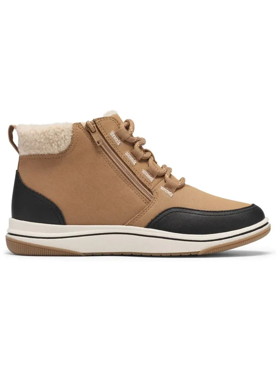 Ботинки-гибрид Breeze Moss с молнией Clarks — изображение 2 из 6, бежевый