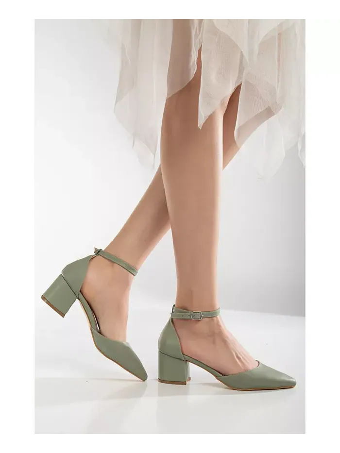 Туфли Miranda на низком каблуке с жемчугом Forever & Always Shoes — изображение 7 из 7, зеленый