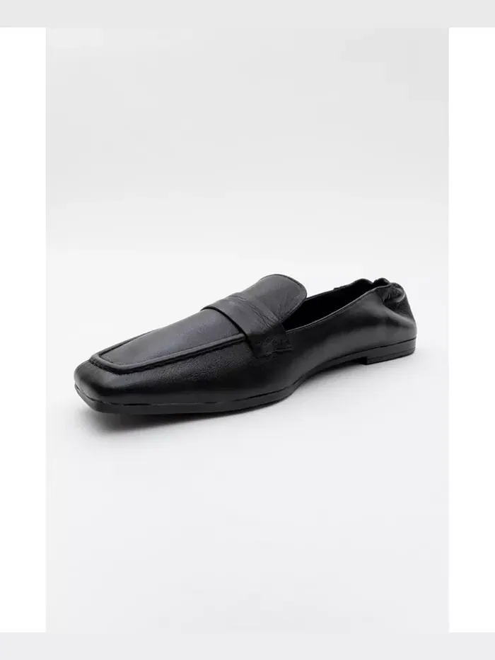 Лоферы из кожи Liepa Forever & Always Shoes — изображение 4 из 4, черный