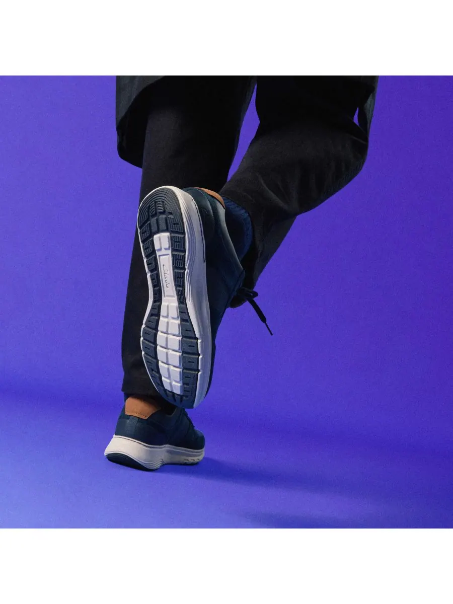 Кроссовки мужские Clarks Motion Trek GO, повседневные, на шнуровке — изображение 10 из 10, темно-синий