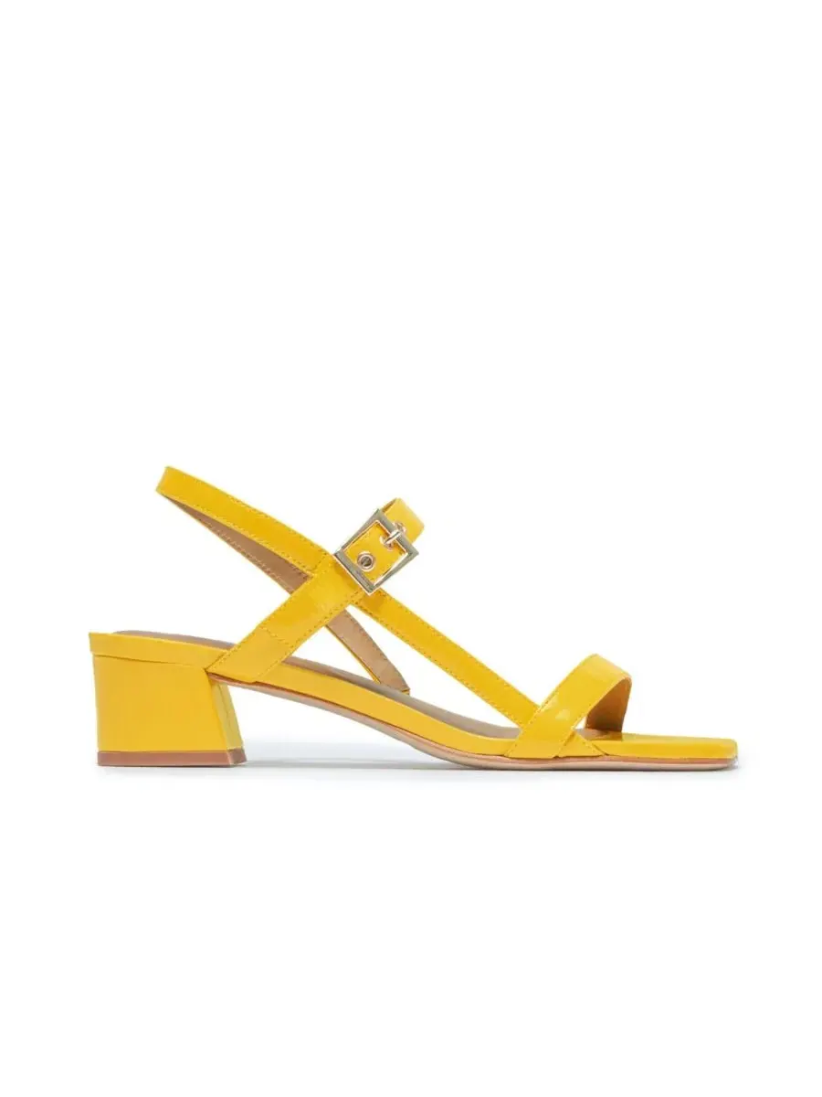 Женские сандалии на низком каблуке Jinji Bernardo Footwear — изображение 2 из 5, желтый