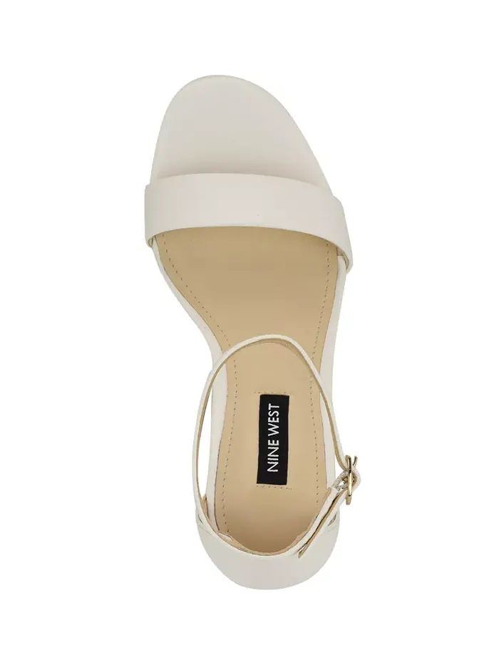 Женские сандалии Toniann с открытым носком Nine West — изображение 4 из 6, белый