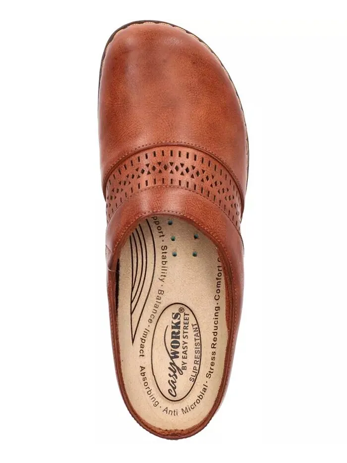 Женские легкие рабочие туфли Sidra Slip Resistant Clogs Easy Street — изображение 4 из 5, хикори