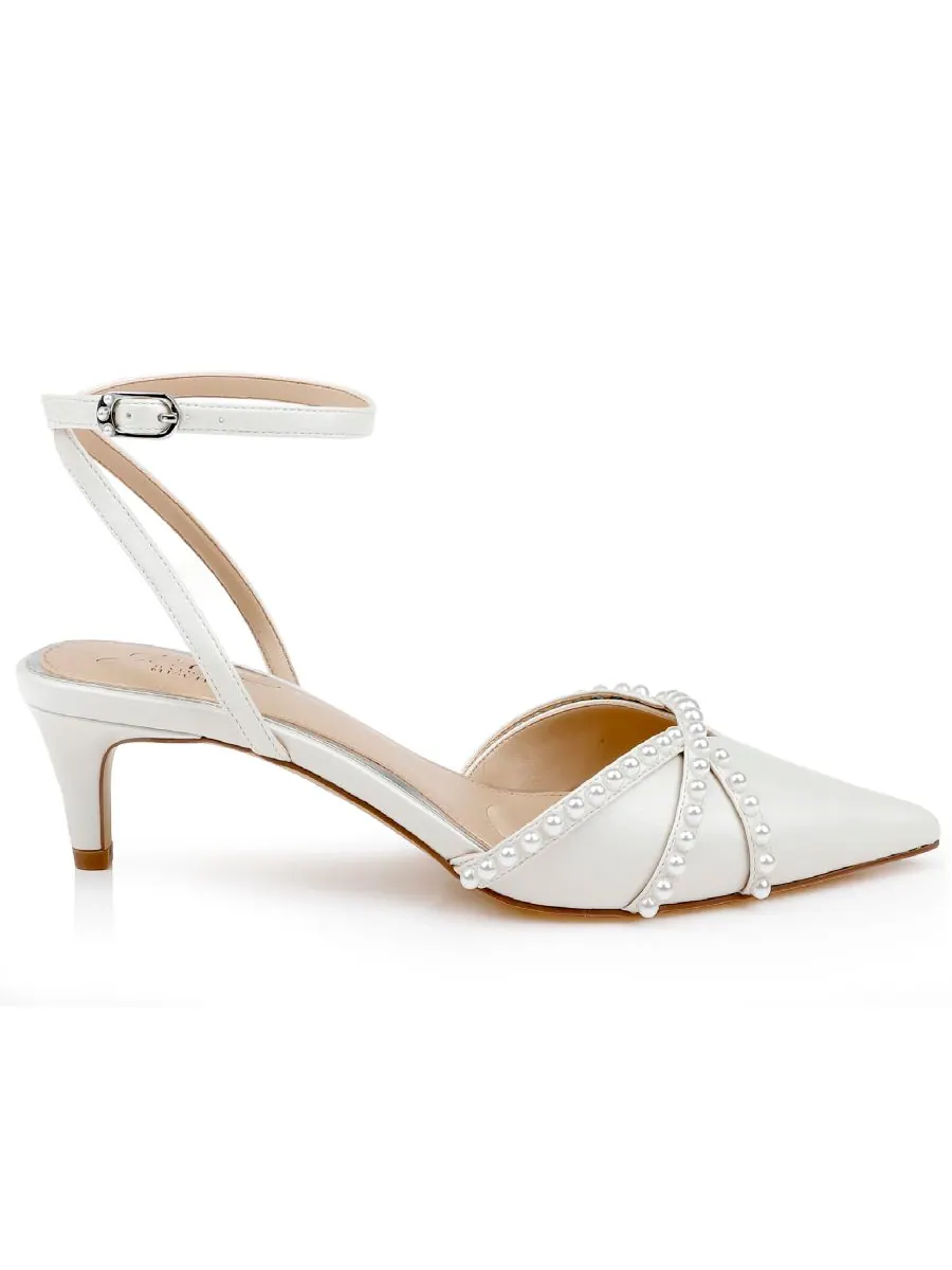 Женские туфли-лодочки Indra с острым носком Jewel Badgley Mischka — изображение 2 из 5, белый