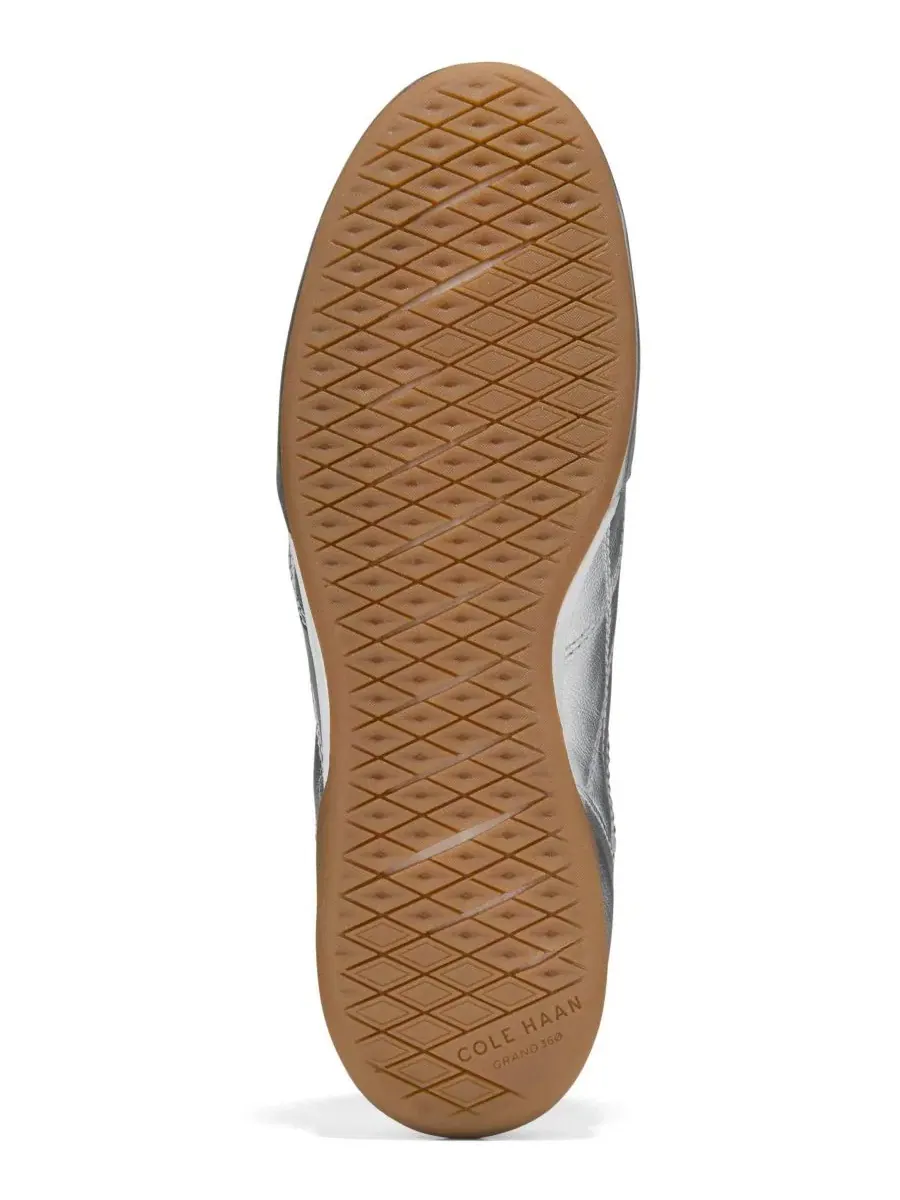 Женские кроссовки GrandPrø Turf 20 на шнуровке Cole Haan — изображение 5 из 5, серебристый/белый