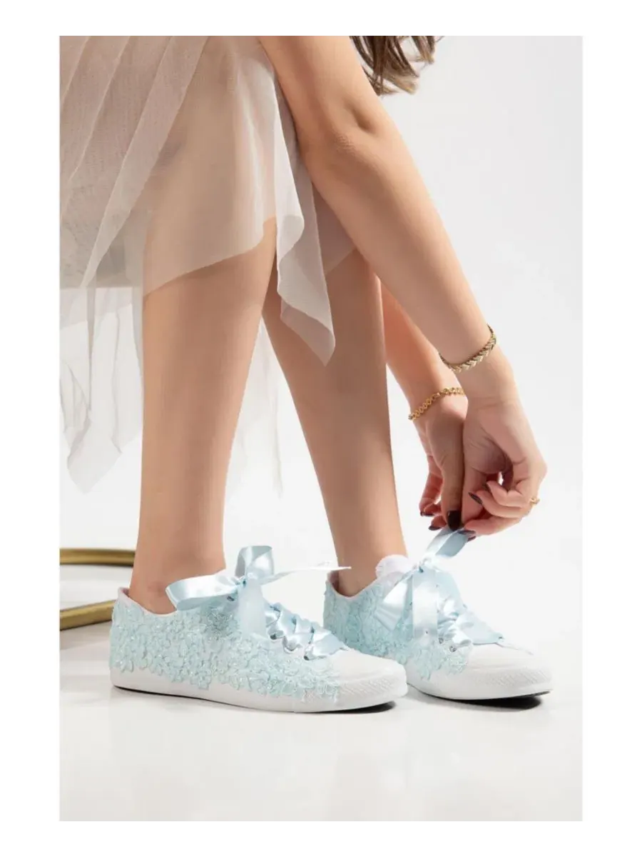 Женские свадебные кроссовки Azure Lace Bloom Forever & Always Shoes — изображение 4 из 4, белый