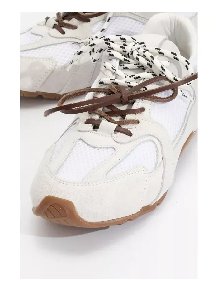 Селина Кроссовки из замши и кожи (женские) Forever & Always Shoes — изображение 4 из 4, белый