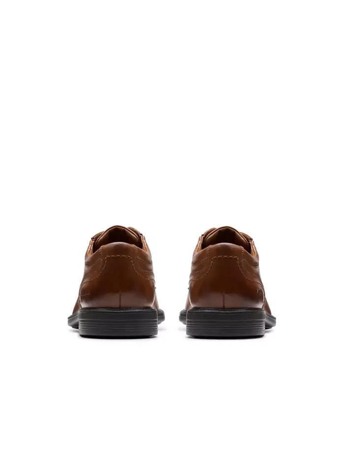 Туфли мужские Clarks Dresslite Cap — изображение 6 из 7, бежевый