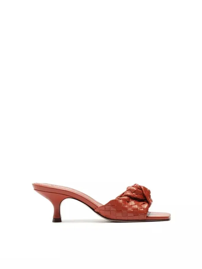 Женские сандалии Kareena Knot Mule Schutz — изображение 2 из 10, оранжевый