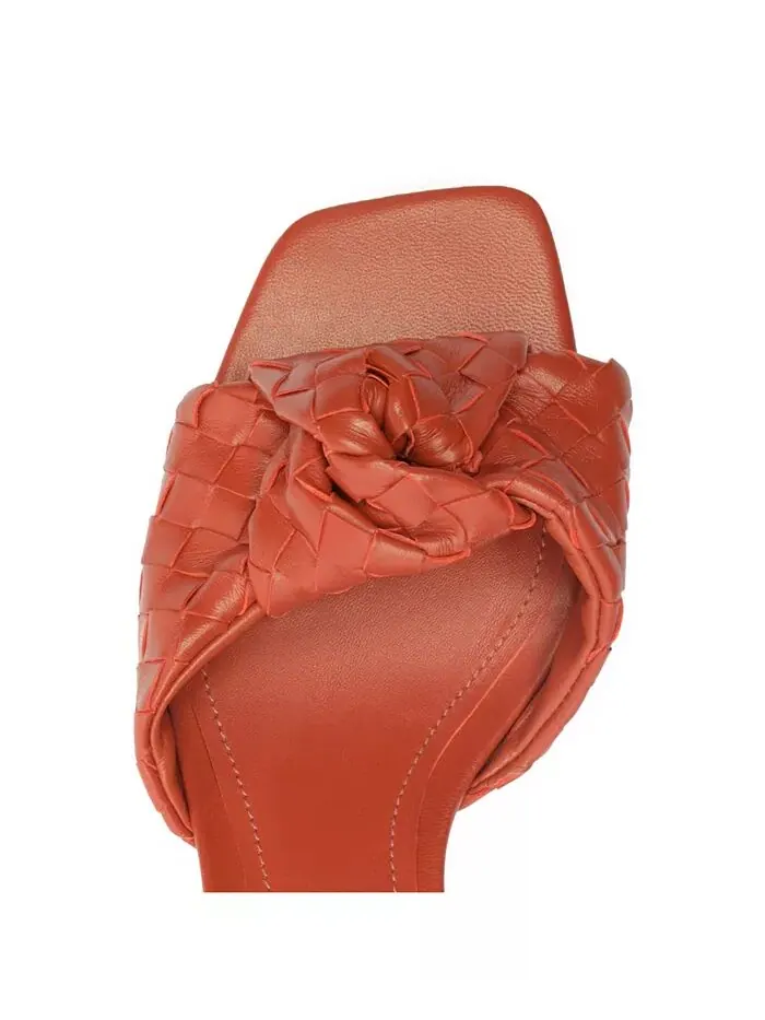 Женские сандалии Kareena Knot Mule Schutz — изображение 6 из 10, оранжевый