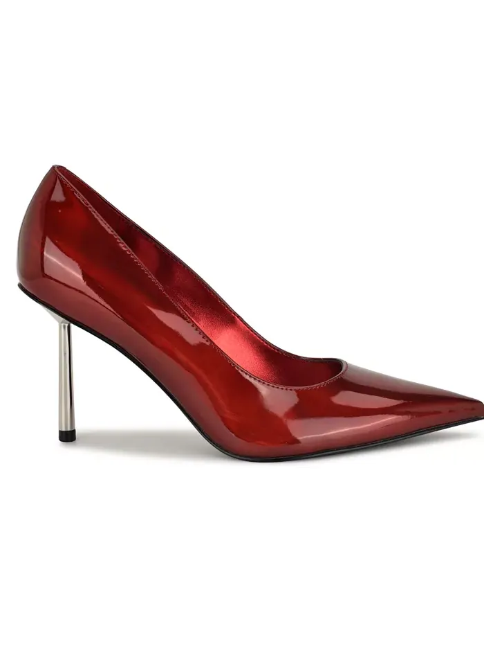 Женские туфли-лодочки Deonne с острым носком и шпилькой Nine West — изображение 2 из 5, темный красный металлик