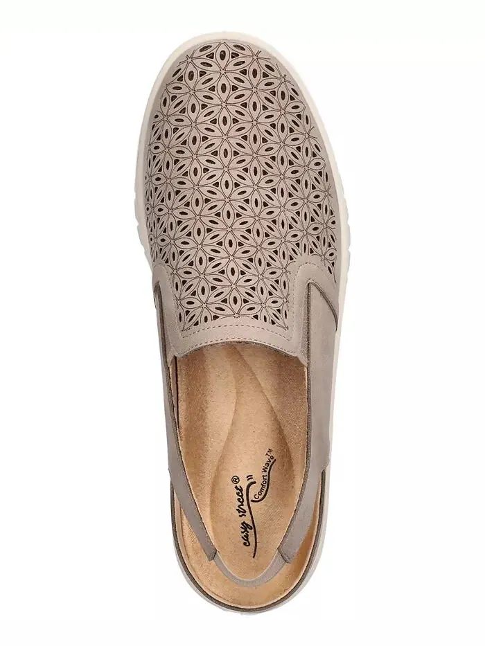 Женские туфли-лодочки Petal Comfort Slip-On Easy Street — изображение 4 из 7, прозрачный