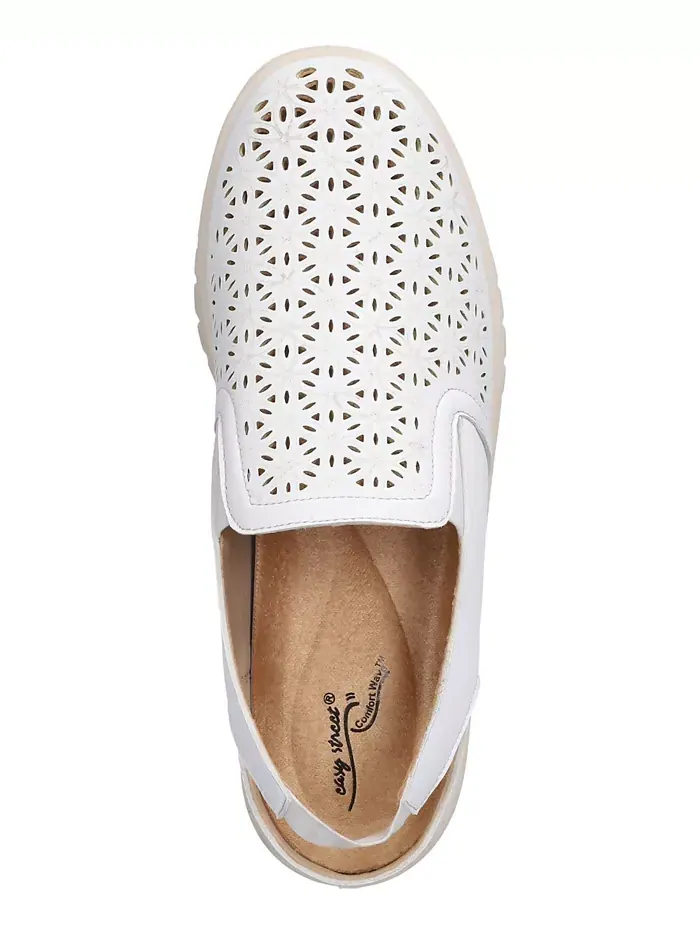 Женские балетки Petal Comfort Easy Street — изображение 4 из 7, белый