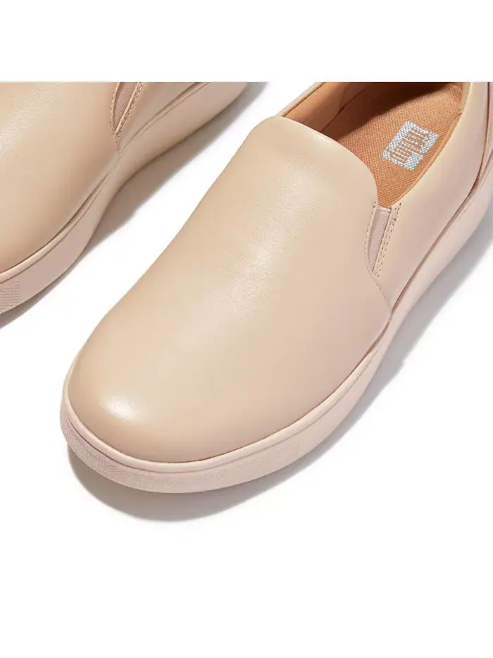 Женские скейтерские кеды Rally Slip-On на платформе FitFlop — изображение 24 из 24, черный