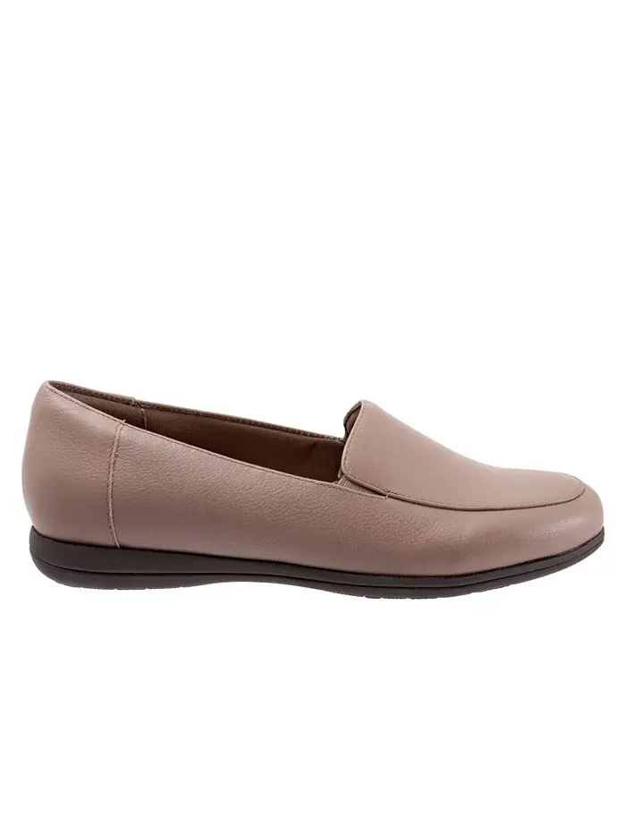 Диана Туфли на плоской подошве Trotters — изображение 5 из 5, коричневый