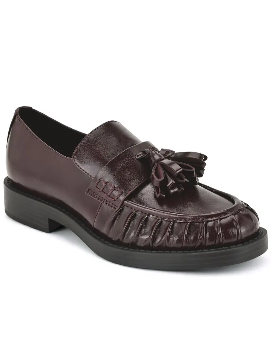 Лоферы с кисточками и плиссированным мысом Gersen Nine West — изображение 1 из 5, винный