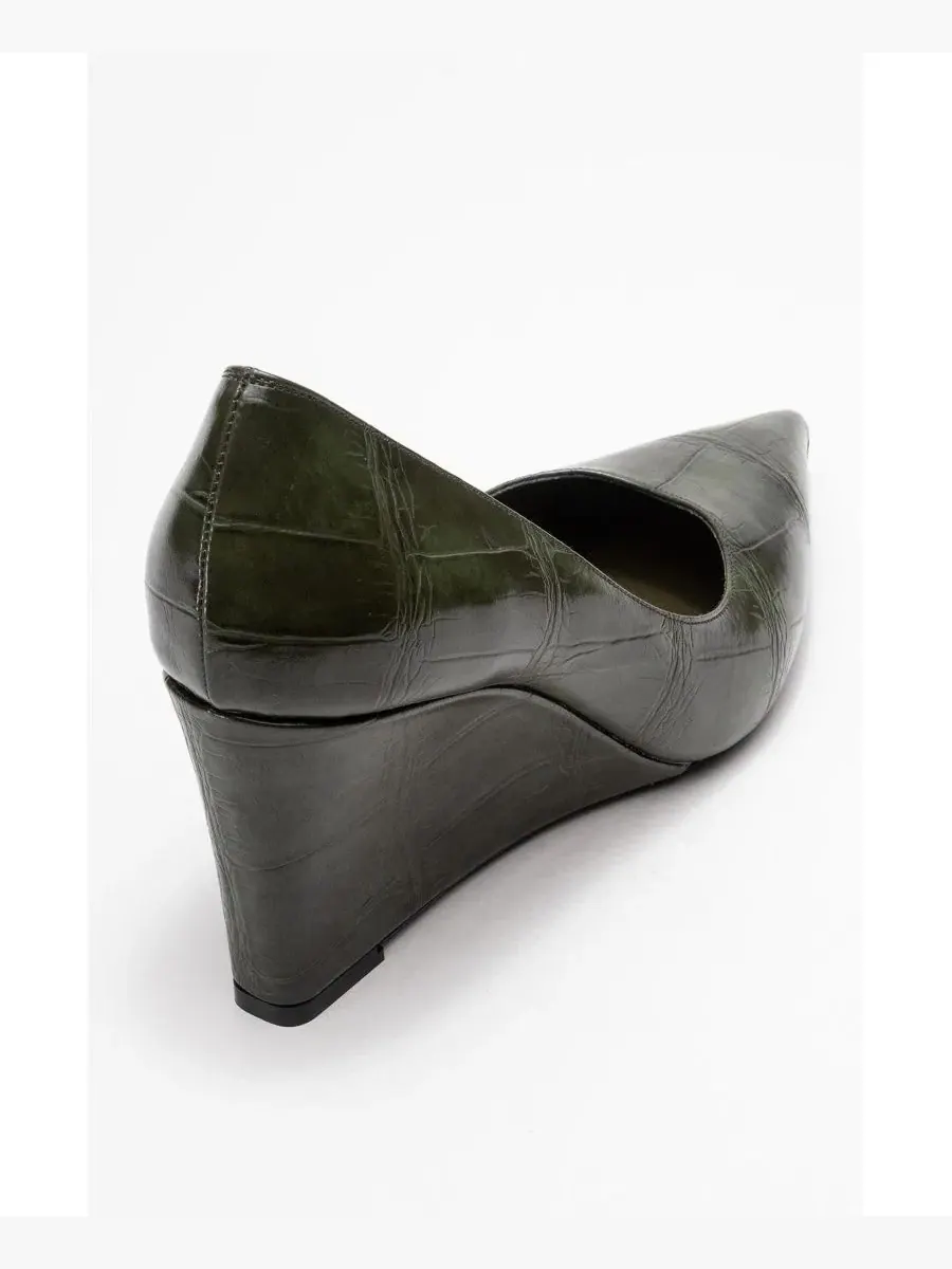 Туфли-лодочки на танкетке с острым мысом Puera Prologue Shoes — изображение 3 из 3, зеленый